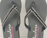 Skechers Womens Sz 6 Yoga Foam Black Bling Flip Flop Sandal Shoes  - $12.86