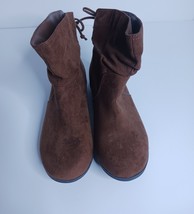 Arizona Jeans Company AZ KADIN Brown Suede Boots Women&#39;s Size 6.5 M - $284.87 MXN
