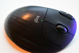 Logitech Ergo M575 Wireless Trackball Mouse for PC &amp; Mac NO BALL 1g - £18.28 GBP