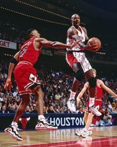 Clyde Drexler Scottie Pippen 8X10 Photo Houston Rockets Bulls Picture Basketball - £3.93 GBP