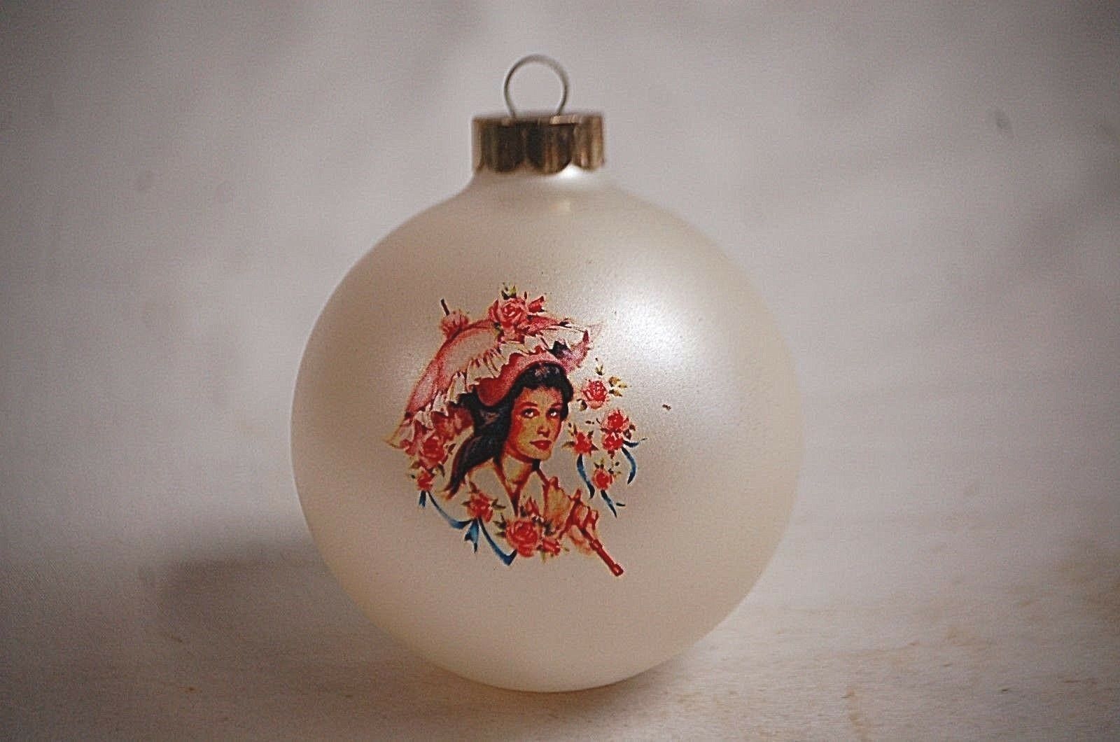 Primary image for Avon North PC 78-1 Mrs. Albee Glass Ball Christmas Bulb Ornament Limited Edition