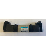 Parker Kuroda PCD344 Dual Pneumatic Solenoid Valves on Manifold  - $48.96 CAD