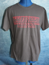 Netflix Logo Men&#39;s Stranger Things Black Short Sleeve T-Shirt ~L~ - £8.12 GBP