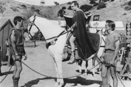 Tony Curtis Laurence Olivier On Horse Kirk Douglas Spartacus 11x17 Mini Poster - £10.15 GBP