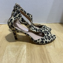 leopard print stiletto low heel size 6.5 with 3 inch heel - $14.40