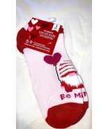 socks BE MINE  low cut   Size 5-9 NEW VALENTINE&#39;S DAY gnome - $180.57 MXN