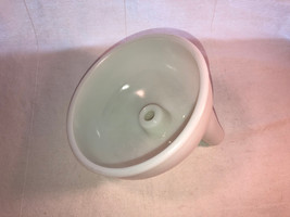 Hnamilton Beech White Glass Juicer Bowl For Mixer - $19.99