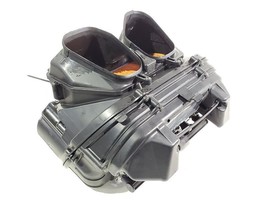 Airbox + Fuel Injectors PN 17220-MFJ-D00 OEM 08 22 Honda Motorcycle CBR6... - £65.38 GBP