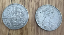 2x 50 Cents New Zealand 1975 &amp; 1981 Endeavour  Coins Queen Elizabeth II - £4.09 GBP