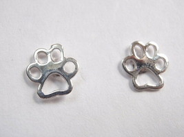 Dog Paw Prints Stud Earrings 925 Sterling Silver puppy - £3.58 GBP