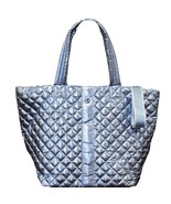 The Debra Diamond Quilted Nylon Tote Bag Ice Blue - $1,440.36 MXN