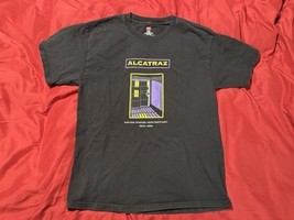 Alcatraz Prison T-Shirt Regulation #5 Graphic Tee Black Hanes Medium Pri... - $335.20 MXN