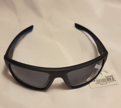 Mens Sunglasses Piranha Polarized Reduced Glare Style # 62046 Black BLUE Frames - £9.10 GBP