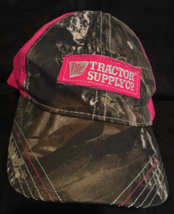 Tractor Supply Co hat women adjustable back pink &amp; camo baseball style hat - £5.16 GBP
