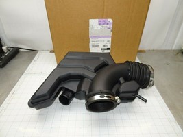 GM 23349893 Air Intake Duct Outlet F Duct  OEM NOS General Motors - £46.35 GBP