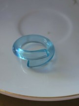 Plastic Rod Retro Style Twist Ring - £7.99 GBP