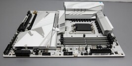 Gigabyte Z790 AORUS PRO X ATX Socket LGA1700 DDR5 Gaming Motherboard image 4