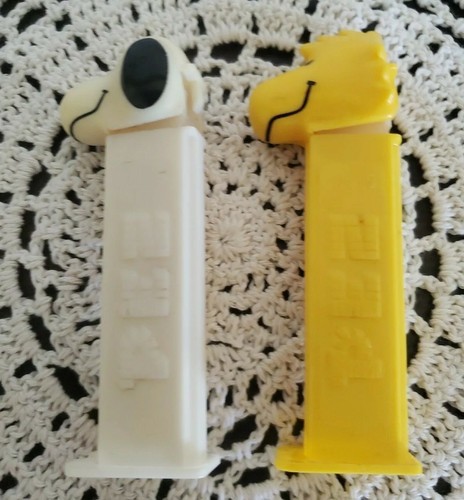 Two (2) Peanuts Collectible Pez Dispensers ~ Snoopy ~ Woodstock ~ 19 Item image 3