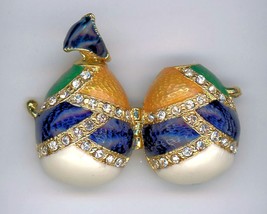 Buntes Eierpendant, Das Sich Mit Einem Hängenden Engel Und Kristall Öffnet - $561.33 MXN