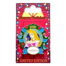 Grand Floridian Disney Pin: Sleeping Beauty Christmas Wreath - £28.59 GBP
