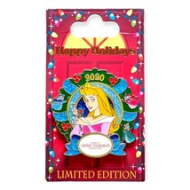 Grand Floridian Disney Pin: Sleeping Beauty Christmas Wreath - £28.25 GBP