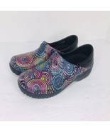 Crocs Neria Pro II Women&#39;s Size 6 Black Multicolor Abstract Slip Resista... - £27.68 GBP