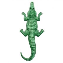 19&quot; Embossed Metal Hanger: Alligator Shape Green Seafood Boil Party Wall... - $24.48