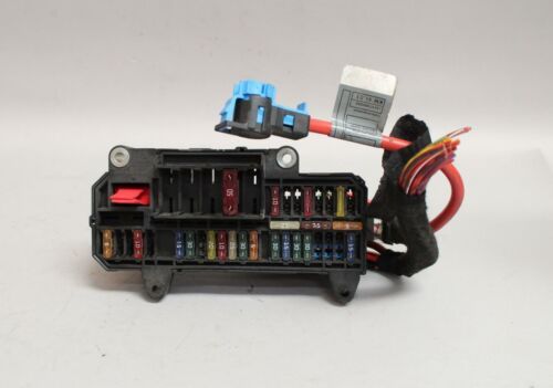 02 03 04 05 BMW 745I E65 FUSE BOX - $35.99
