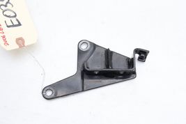 01-07.5 CHEVROLET SILVERADO 2500HD 6.6L BATTERY CABLE BRACKET E0390 image 9