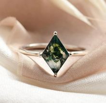 925 Solid Sterling Silver Kite Green Moss Agate Gemstone Ring, Handmade ring - £25.91 GBP