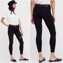 Free People Shark Bite Raw Hem Black Skinny Jeans Size 27 - $552.05 MXN