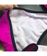 Hot pink &amp; black trim bathing suit juniors size M bikini - $362.13 MXN