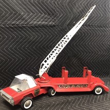 VINTAGE Large BUDDY L 1950’s LADDER Red FIRE TRUCK 27 Inches Long - £35.03 GBP