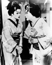 Lucy-Desi Comedy Hour The Ricardos Go To Japan Lucy &amp; Vivian kimonos 24x36 poste - £23.71 GBP