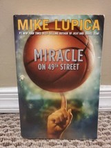 Miracle on 49th Street by Mike Lupica (2007, UK-B Format Paperback) - $0.99