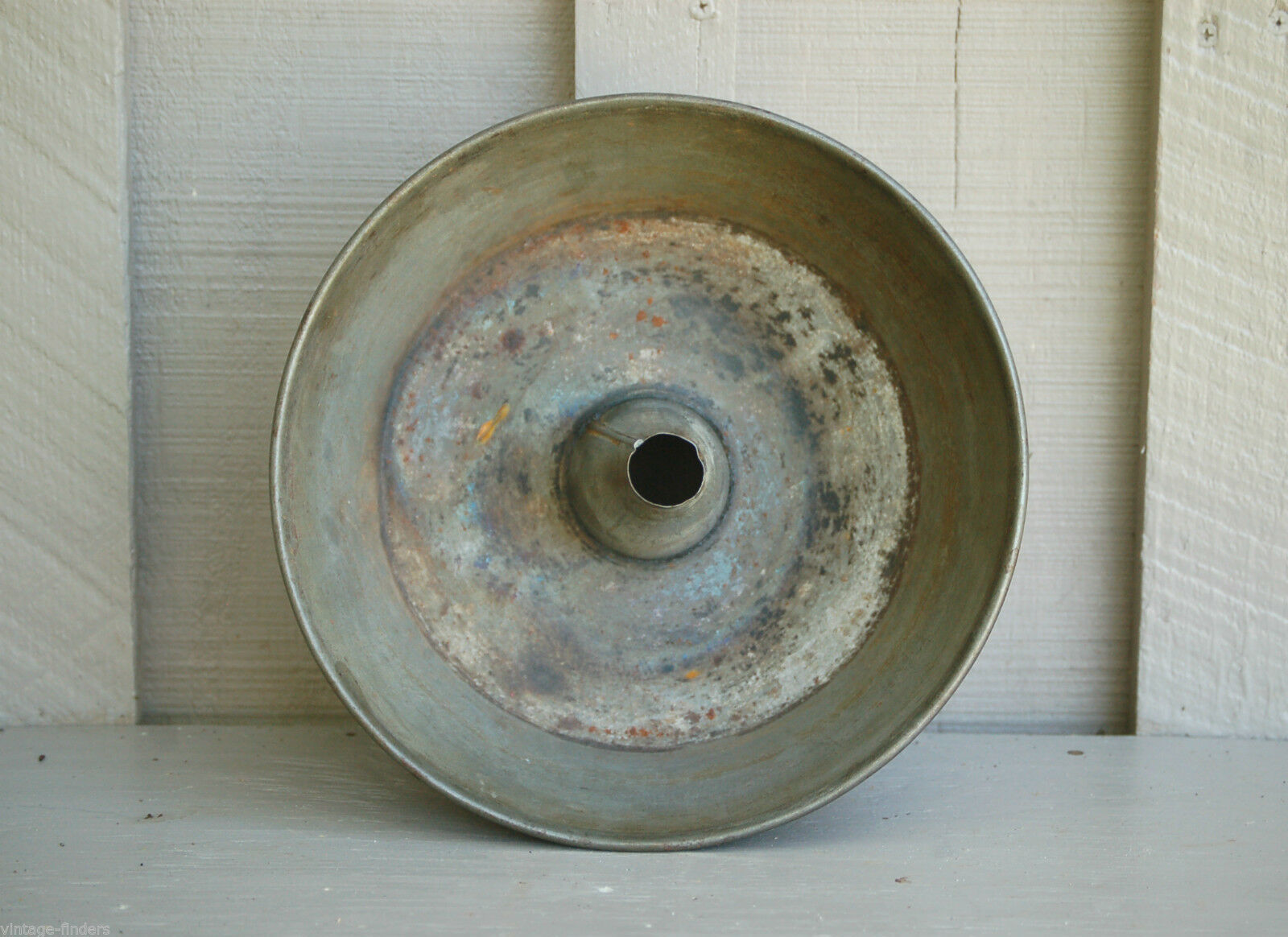 Primary image for Old Vintage Primitive Tin Angel Food Cake Pan Kitchen Tool Country Farm Decor a