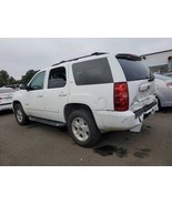 Console Front Roof With Sunroof Fits 07-11 SUBURBAN 1500 1275925 - $94.52 CAD