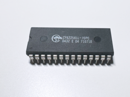 CY62256LL-70PC Cypress CMOS Static RAM 256K 32Kx8 SRAM Memory IC 70ns DI... - $6.00