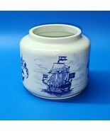 Hand Painted ROYAL GOUDA Goedewaagen Tobacco Jar or Apothecary Jar - Hol... - $32.55 CAD