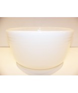PYREX #31 RIBBED WHITE MIXING BOWL  - €23,43 EUR