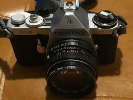 Pentax ME 35mm SLR Camera Kit w/ 50mm &amp; Eikor F=70-210mm Tele Converter 2X-22 - £138.72 GBP