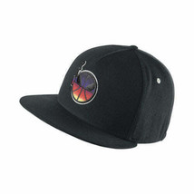 Nike Unisex True Meteor Asteroids 72 Fitted Hat Color Black Multi Size 7 - £27.91 GBP