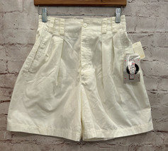 Chaus Sport Women’s Shorts Size 8 Vintage NEW Alabaster Hi Waist Pleated... - £25.10 GBP