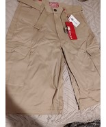 ROYAL BLUE APPAREL Relaxed Fit Cargo Shorts  -**BRAND NEW Khaki Size 32 - $9.49