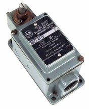 Allen Bradley 802T-R1TD Limit Switch Series 1 3AMPS 120VAC 802TR1TD - £68.11 GBP