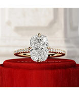 2 Carat Elongated Cushion Lab Grown Diamond Engagement Ring in 14k Yello... - $44,352.11 MXN