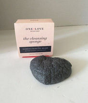 One Love The Cleansing Sponge Bamboo Black Charcoal Heart NIB - £12.51 GBP
