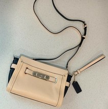 NWT Coach 53107 Swagger Wristlet Crossbody Bag Color-block Pebbled Leather - £119.89 GBP