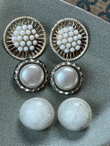 Vintage Lot of White Crackle Plastic Button Faux White Pearl Cab Rimmed in White - $11.29