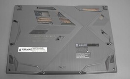 MSI Thin 15 15.6" Core i5-13420H 16GB RAM 512GB SSD RTX 4050 READ image 11